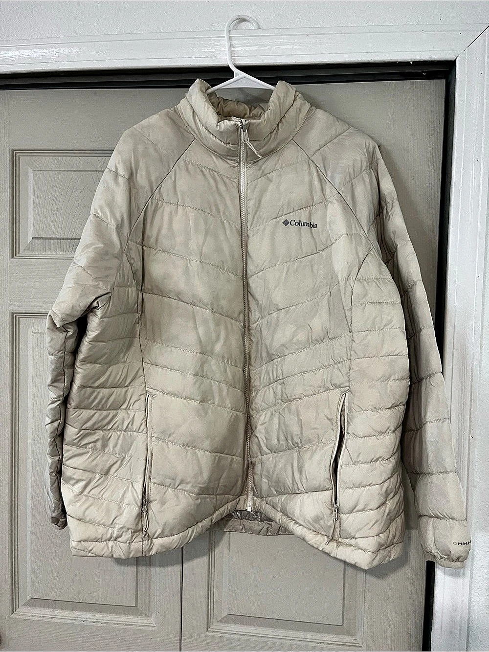 Columbia Women’s Interchange Jacket Quilted Puffer in Cream